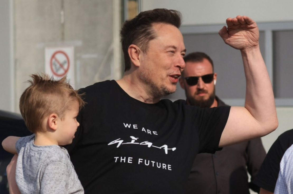 Спрос на автомобили Tesla в США падает из-за ухудшения репутации Маска