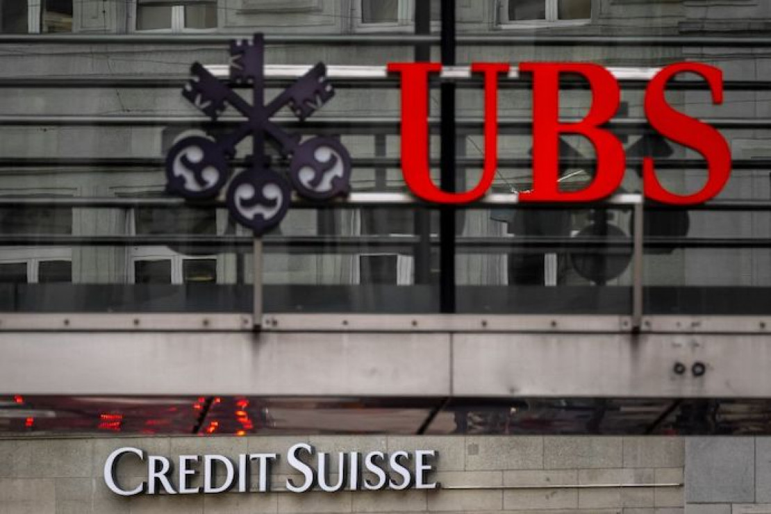 UBS розглядає можливість поглинання Credit Suisse на тлі побоювання поширення банківської кризи