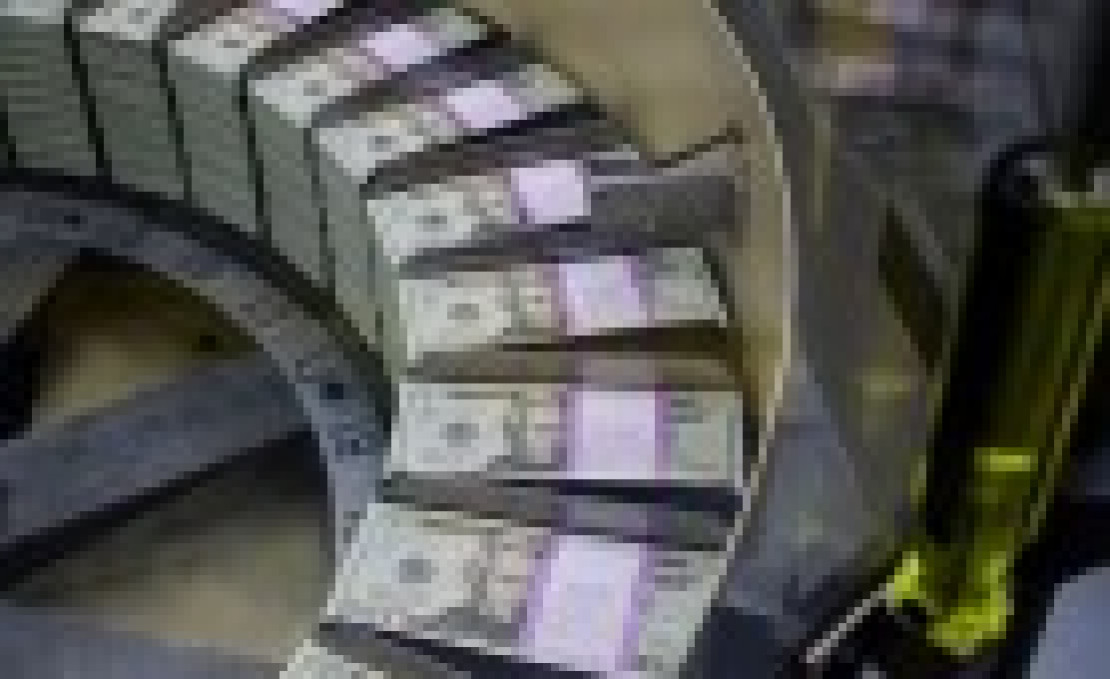 Захід заморозив до 500 мільярдів доларів російських активів – Шмигаль
